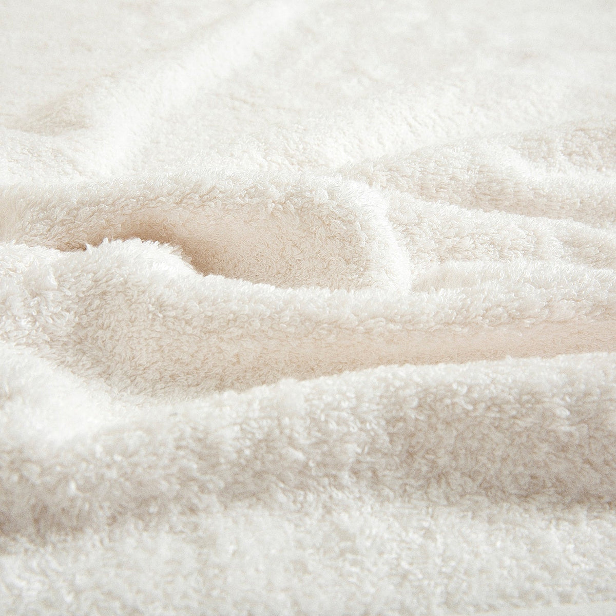 Handdoek | Corrente - Ecru/Goud | Bamboe & Katoen - Pure Harmony