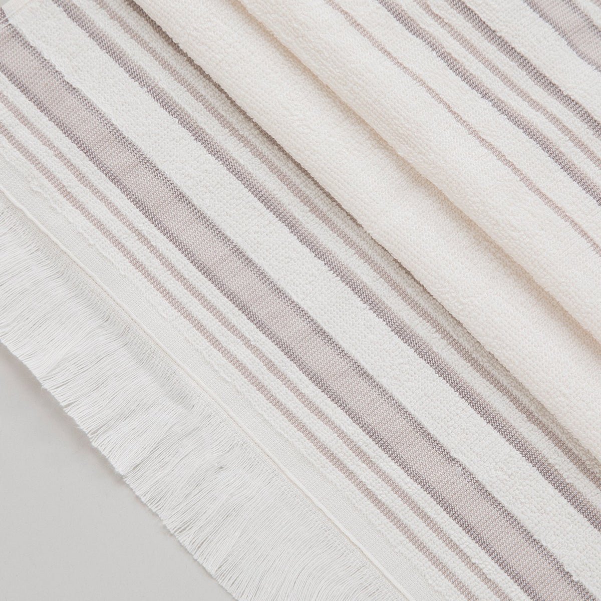 Handdoek | Derin - Mink | Bamboe & Katoen - Pure Harmony