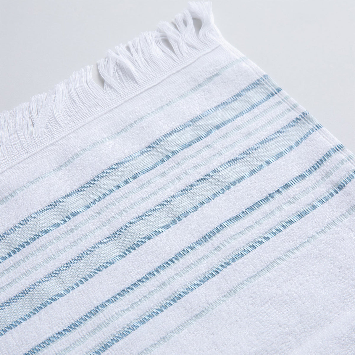 Handdoek | Derin - Wit/Lichtaqua | Bamboe & Katoen - Pure Harmony