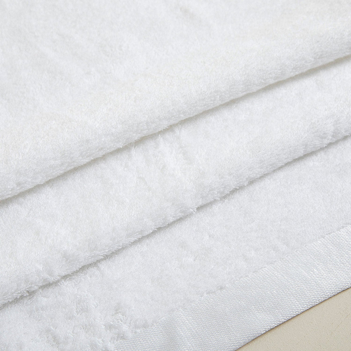 Handdoek | Floss - Wit | Bamboe & Katoen - Pure Harmony