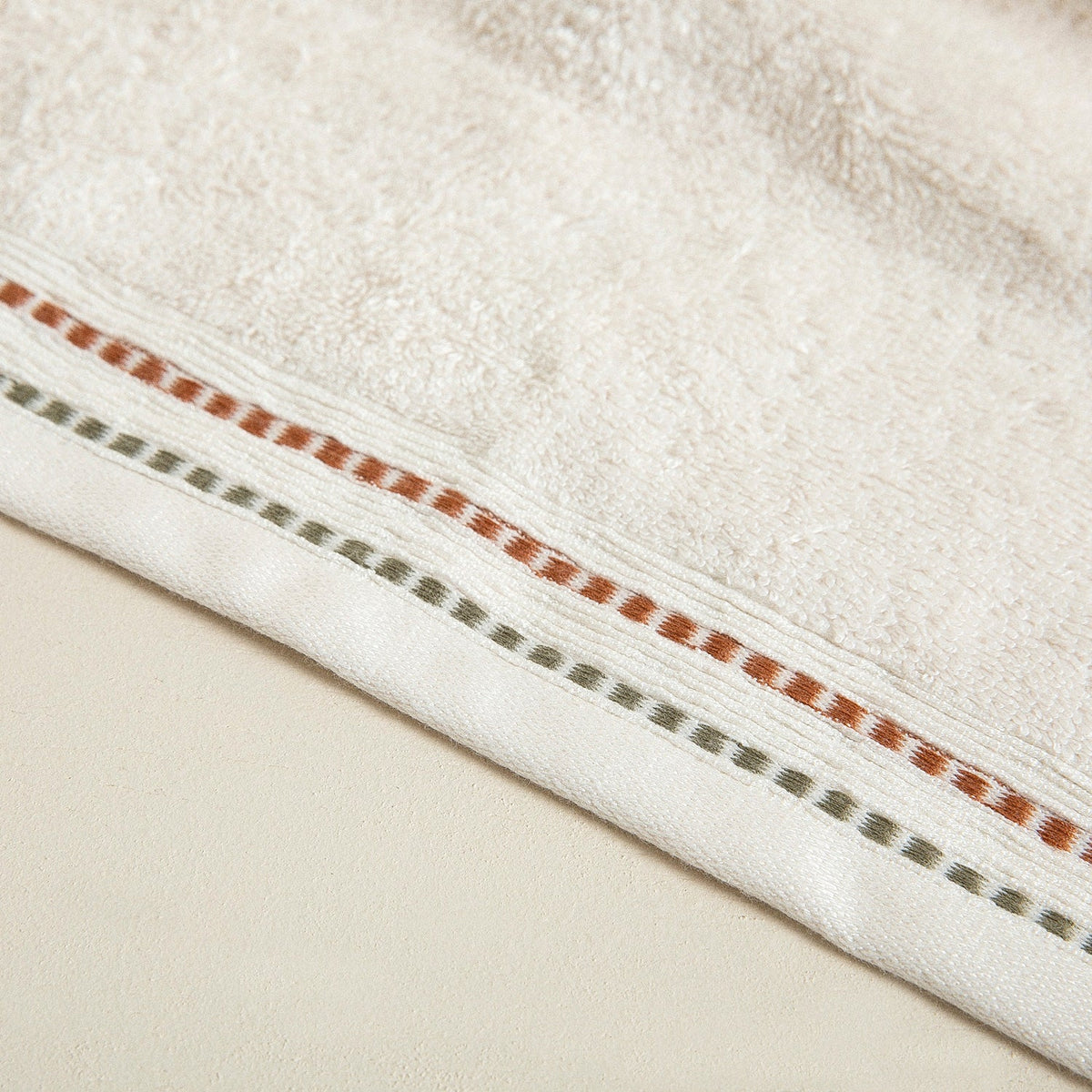Handdoek | Gales - Ecru | Bamboe & Katoen - Pure Harmony