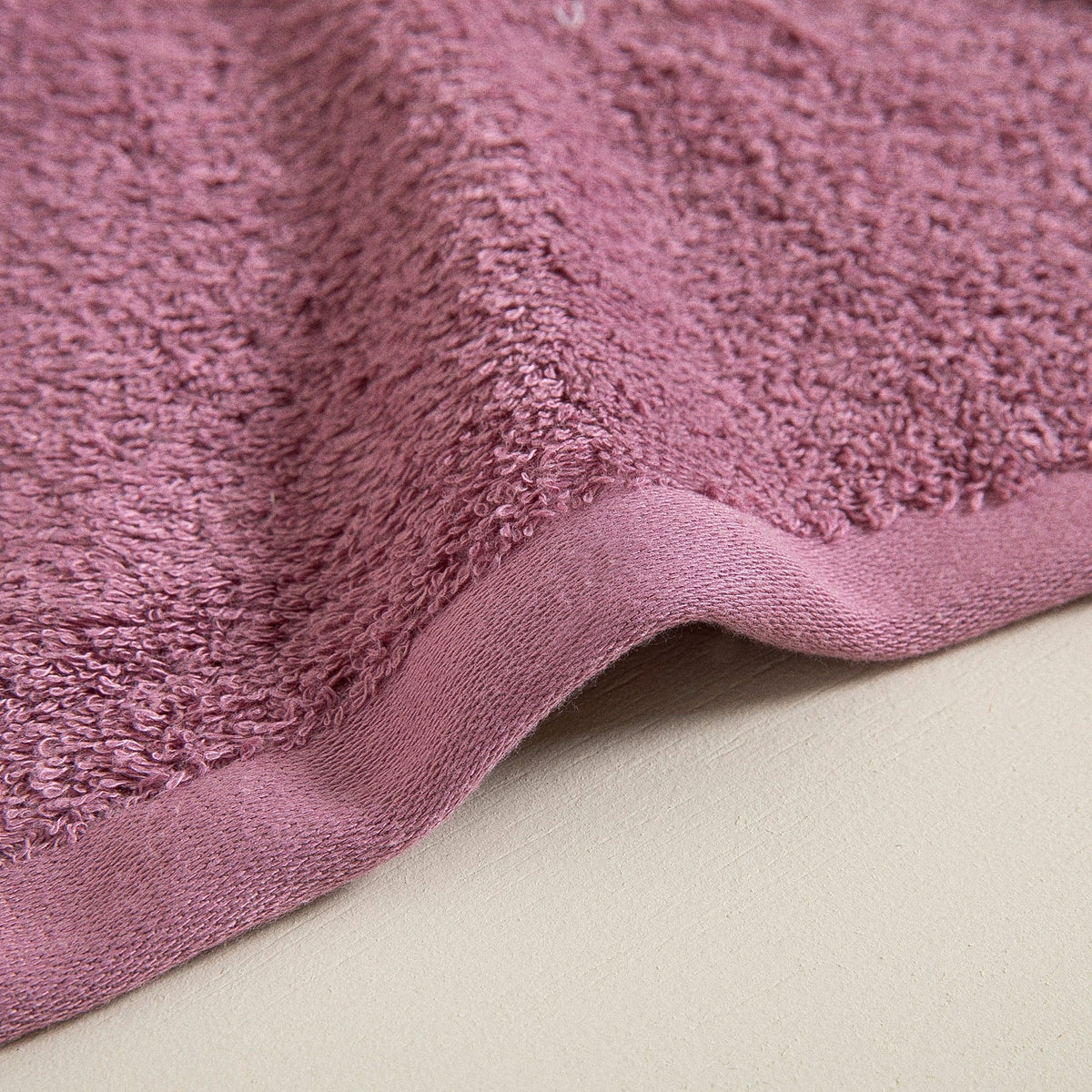 Kleur: Orchidee| Solid orchidee handdoek
