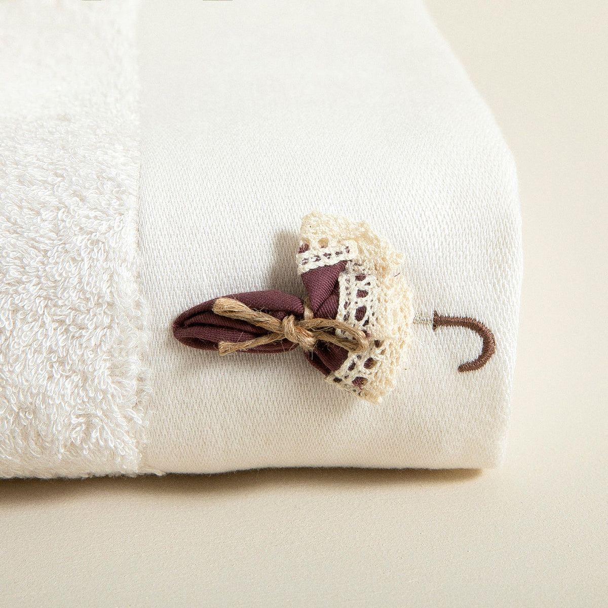 Handdoek | Umbrella - Ecru | Bamboe & Katoen - Pure Harmony